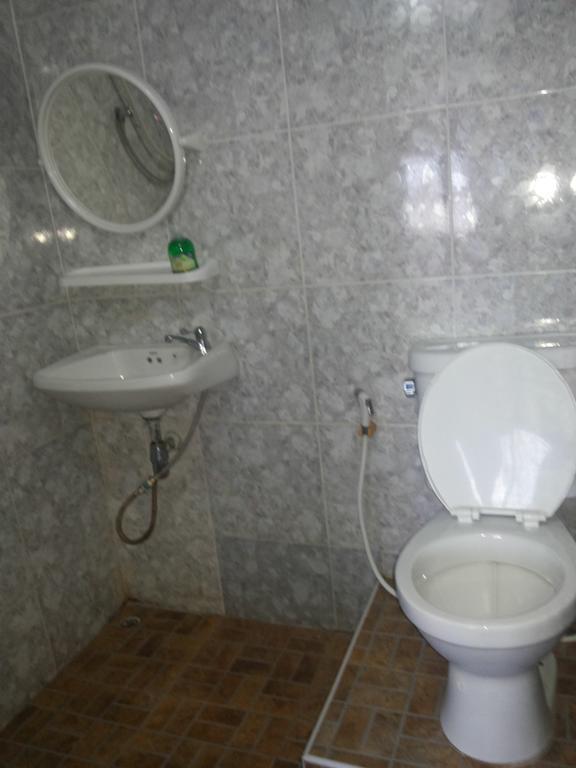 Chaam Guesthouse Cha-Am Ruang foto