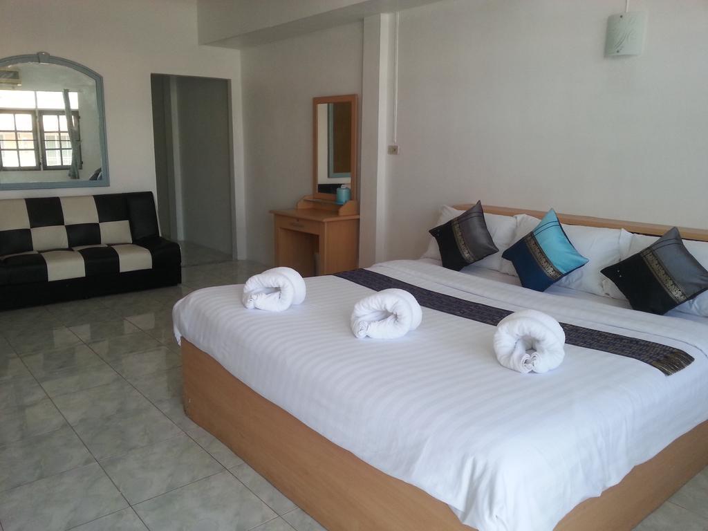 Chaam Guesthouse Cha-Am Bagian luar foto