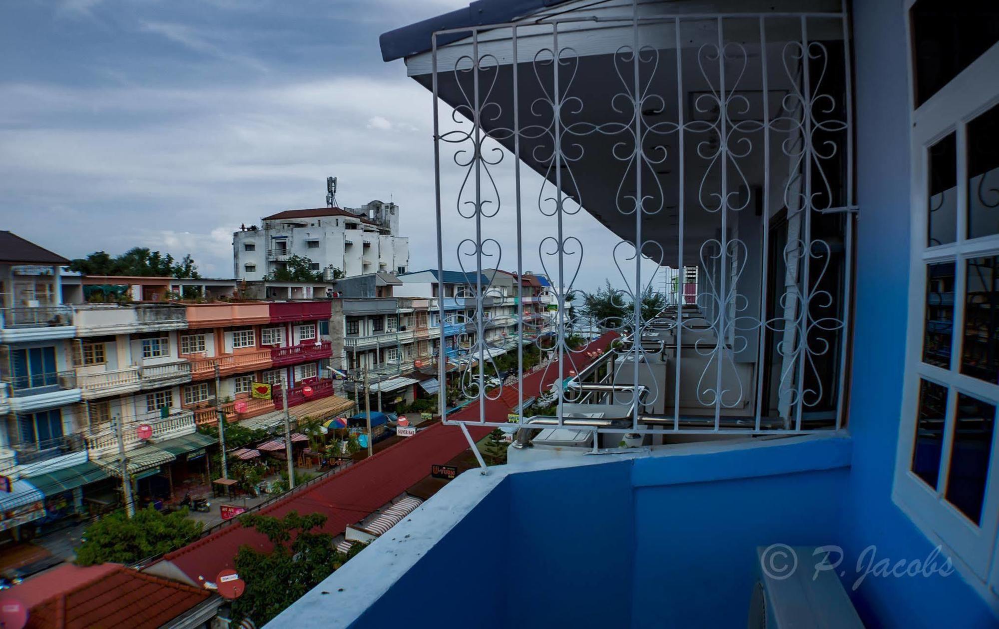 Chaam Guesthouse Cha-Am Bagian luar foto