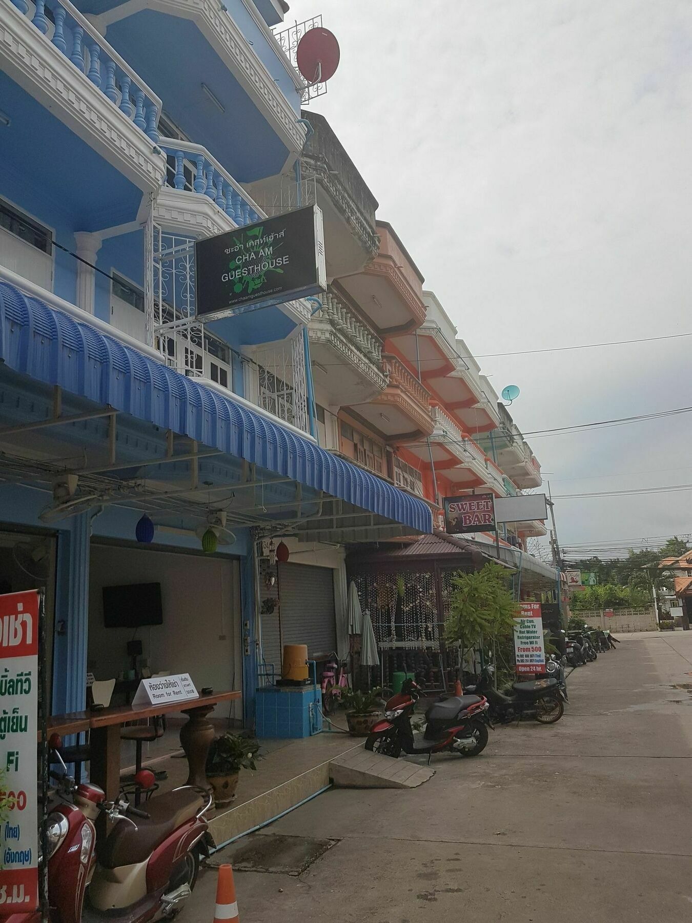 Chaam Guesthouse Cha-Am Bagian luar foto